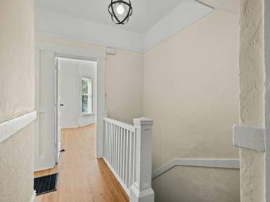 Main picture of 3553 Mission St