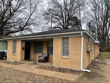 Main picture of 3479 Powell Ave