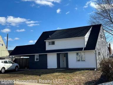 Main picture of 36 Ivy Hill Rd