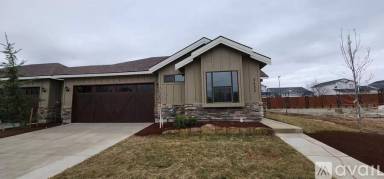 Main picture of 2523 E Hidden Creek St