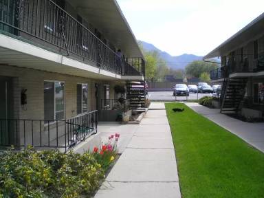 Main picture of Delmar Gardens - 2111A