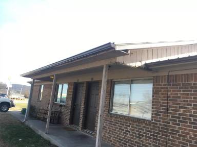 Main picture of 299 Kelli Ave