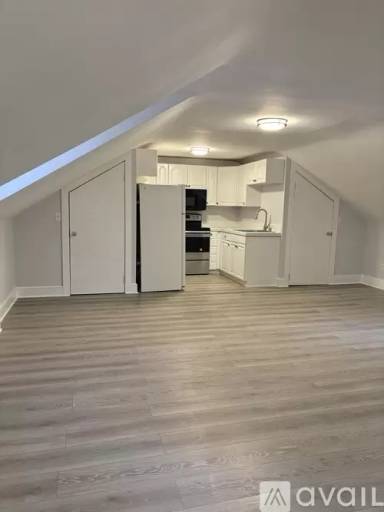 Main picture of 14 Main St