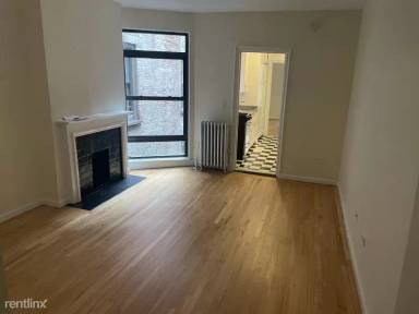 Main picture of 152 E 84th St