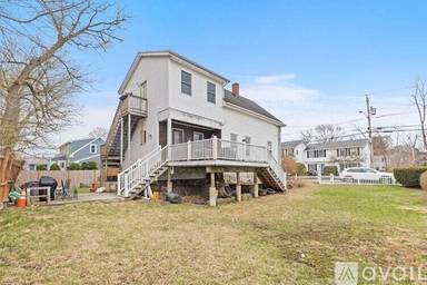 Main picture of 11 Waverly Pl