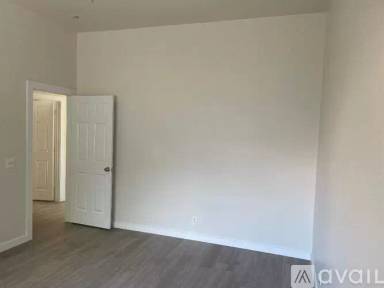 Main picture of 219 Crystal Knoll Blvd