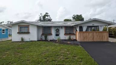 Main picture of 180 E Horton Ave