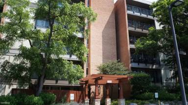 Main picture of 5950 Oakwood Dr