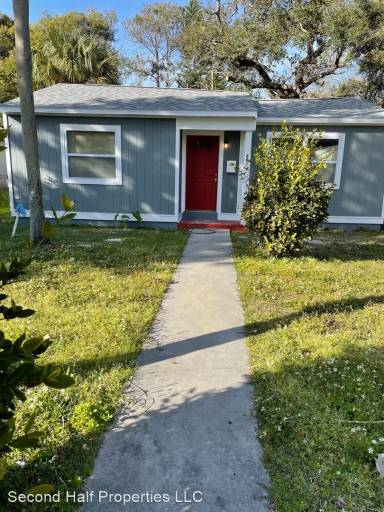Main picture of 601 Newton Ave S