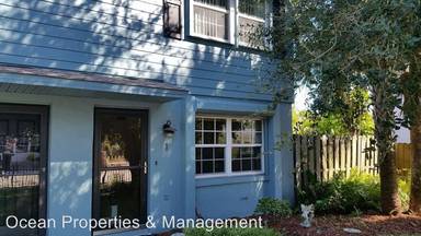 Main picture of 101 N Pine St