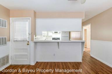 Main picture of 2802 Saint Edwards Cir