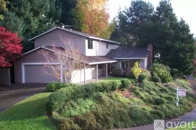 Main picture of 1448 Greentree Cir