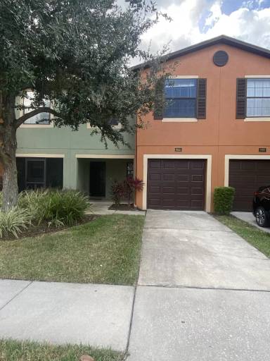 Main picture of 2627 Oleander Lakes Dr