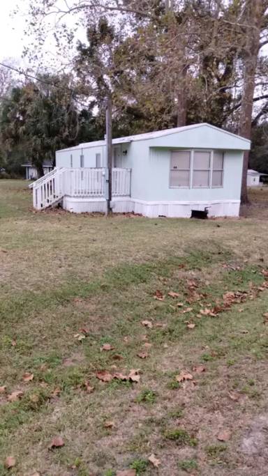 Main picture of 115 SE Wilford Ct