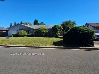 Main picture of 1800 4th St NE