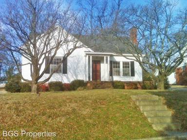 Main picture of 805 Saint John Ave