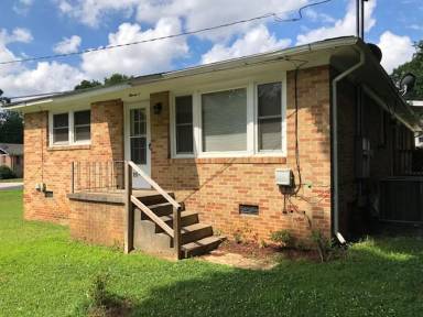 Main picture of 11B Cuttino Cir