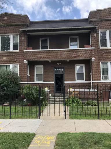 Main picture of 3052 E Cheltenham Pl
