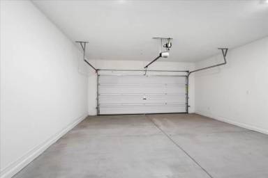 Main picture of 8129 S 63rd Dr