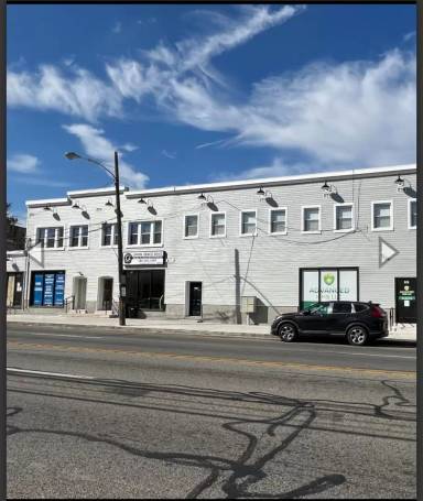 Main picture of 527-529 Chester Pike Apartments