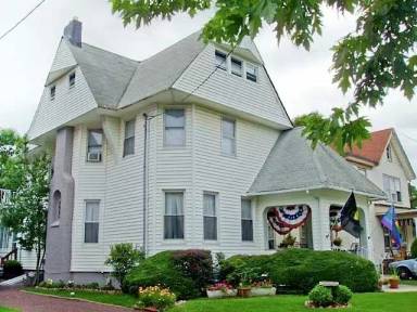 Main picture of 512 7th Ave
