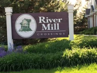 Main picture of 690 Mill Cir