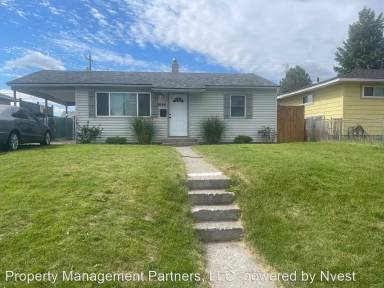 Main picture of 2124 E Rich Ave