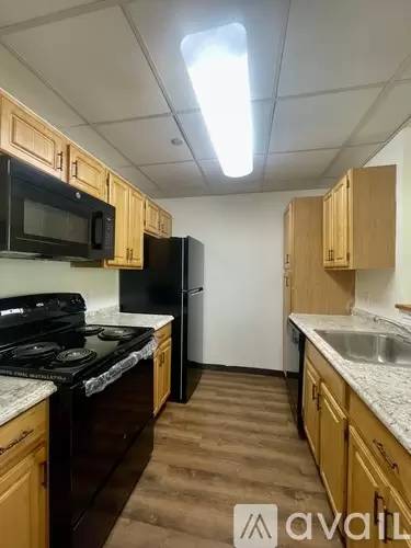 Main picture of 15 Summit Ave