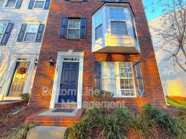 Main picture of 13031 Bullock Greenway Blvd