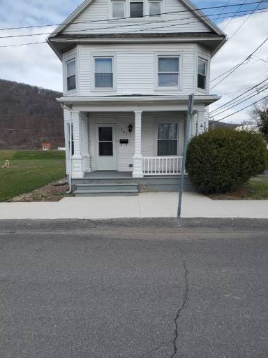 Main picture of 507 W Mahoning St