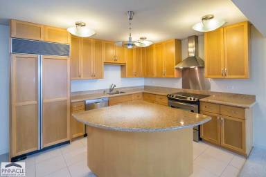 Main picture of Moana Pacific Tower