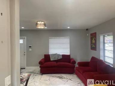Main picture of 6485 Coral Way