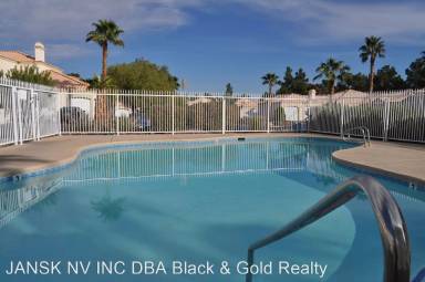 Main picture of Torrey Pines Condominiums