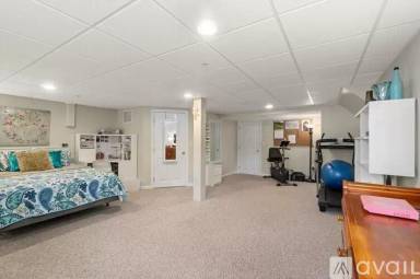 Main picture of 49 Edward Dr