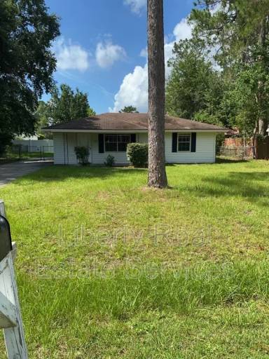 Main picture of 228 Pointe South Dr