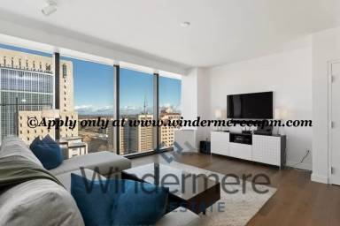 Main picture of 500 J St