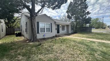 Main picture of 3317 26th St