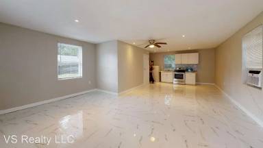 Main picture of 1374 Agnes St