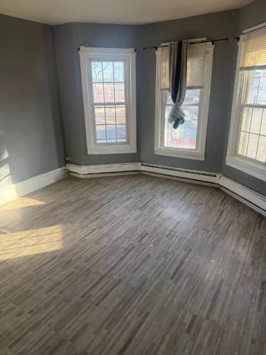 Main picture of 1103 W State St