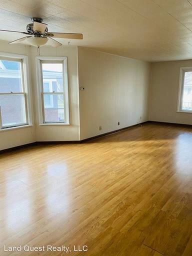 Main picture of 4403 17th Ave