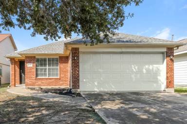 Main picture of 16207 Imperial Forest Ln