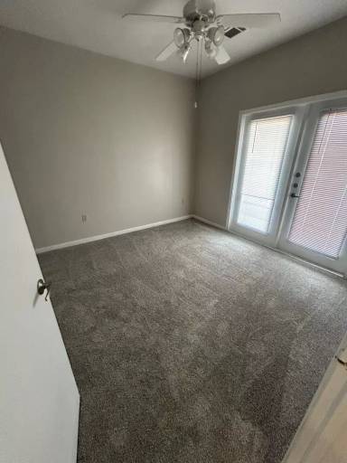 Main picture of 8625 Winkler Dr