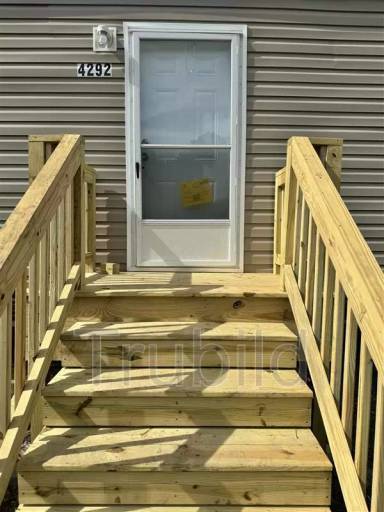 Main picture of 4300 Port Ct