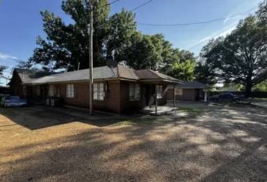 Main picture of 1379 Ferguson Rd