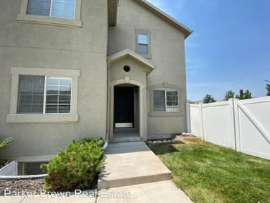 Main picture of 2048 W 2180 N