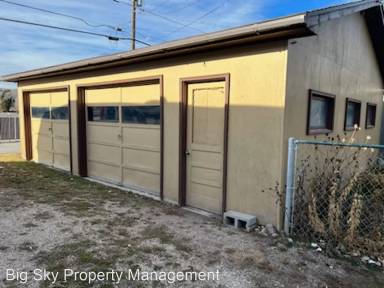 Main picture of 211 N Pine St