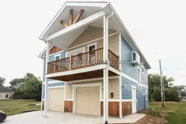 Main picture of 752 Miley Ave