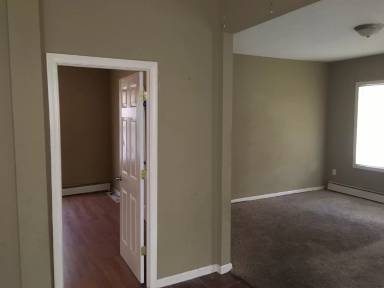 Main picture of 16 Fourth Street - 3