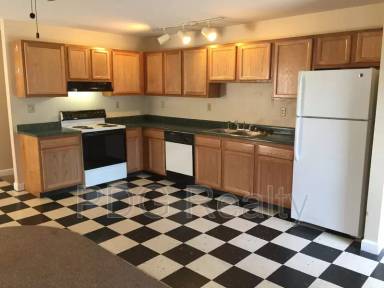 Main picture of 1135 S 2nd St