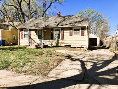 Main picture of 1159 N Terrace Dr